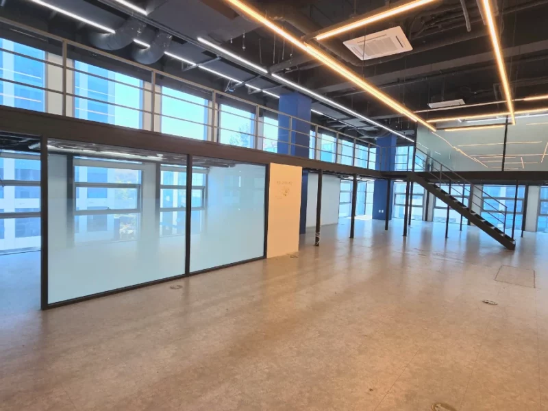 에이스 하이엔드타워 별내 사무실 매매합니다.