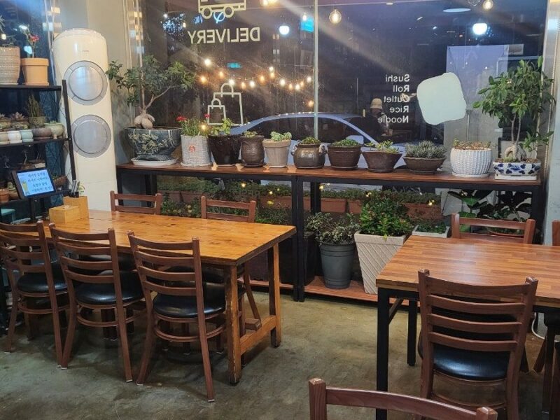 바로 영업 가능한 평택 안중 식당 양도양수 합니다.