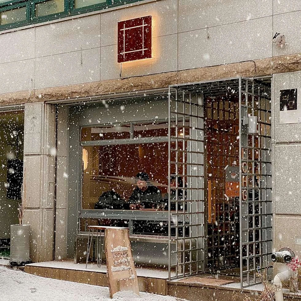 용리단길 매출상승/ 풀오토 1인운영 개인카페 양도