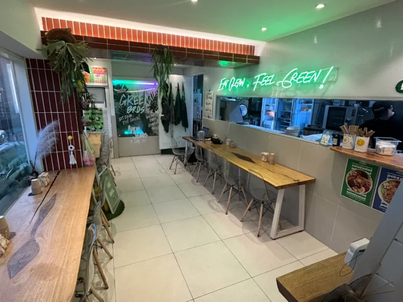 무권리- 경희대 상권 샐러드가게(업종변경O) 급매 양도합니다.