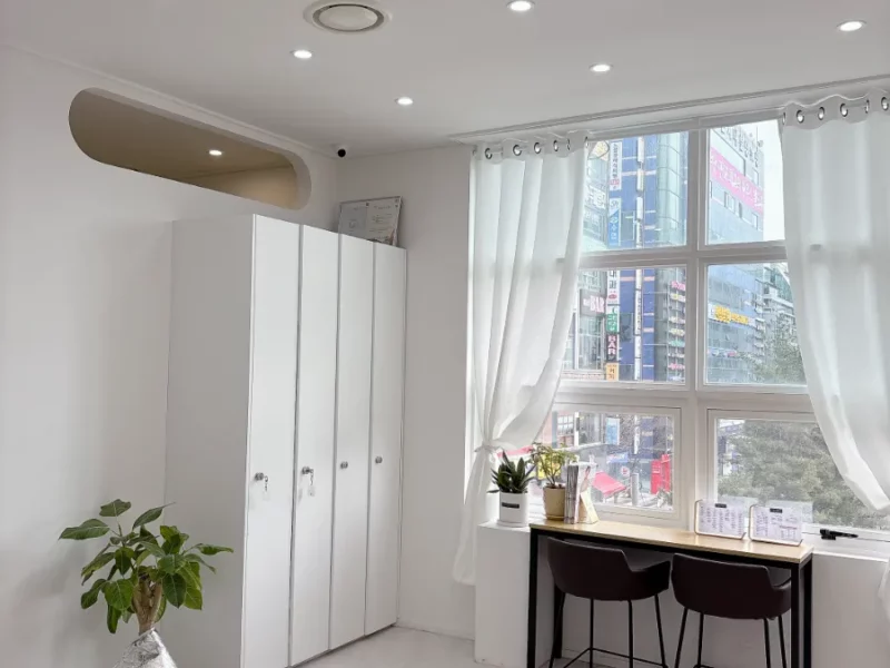 야탑역 2분 토탈뷰티샵 양도 (20평 / 단골 있는 매장 / 바로