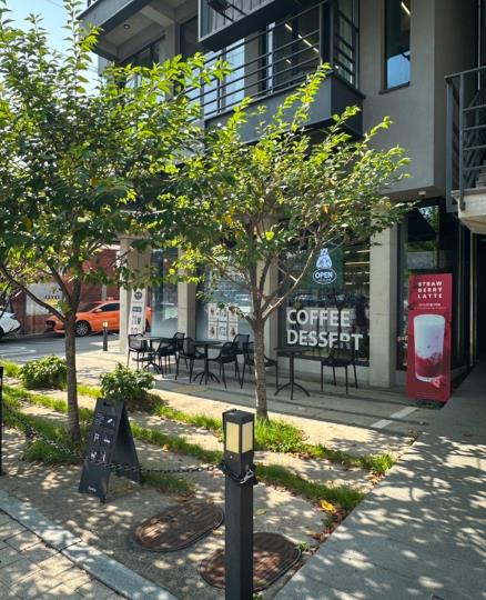 서울 용산구 핫플 감성 카페 양도양수 합니다.