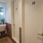 1000064715