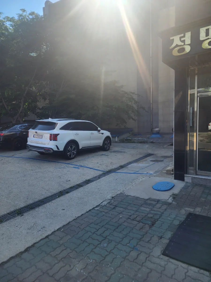 경기시흥 월매출 좋은 수입차 디테일링샵입니다